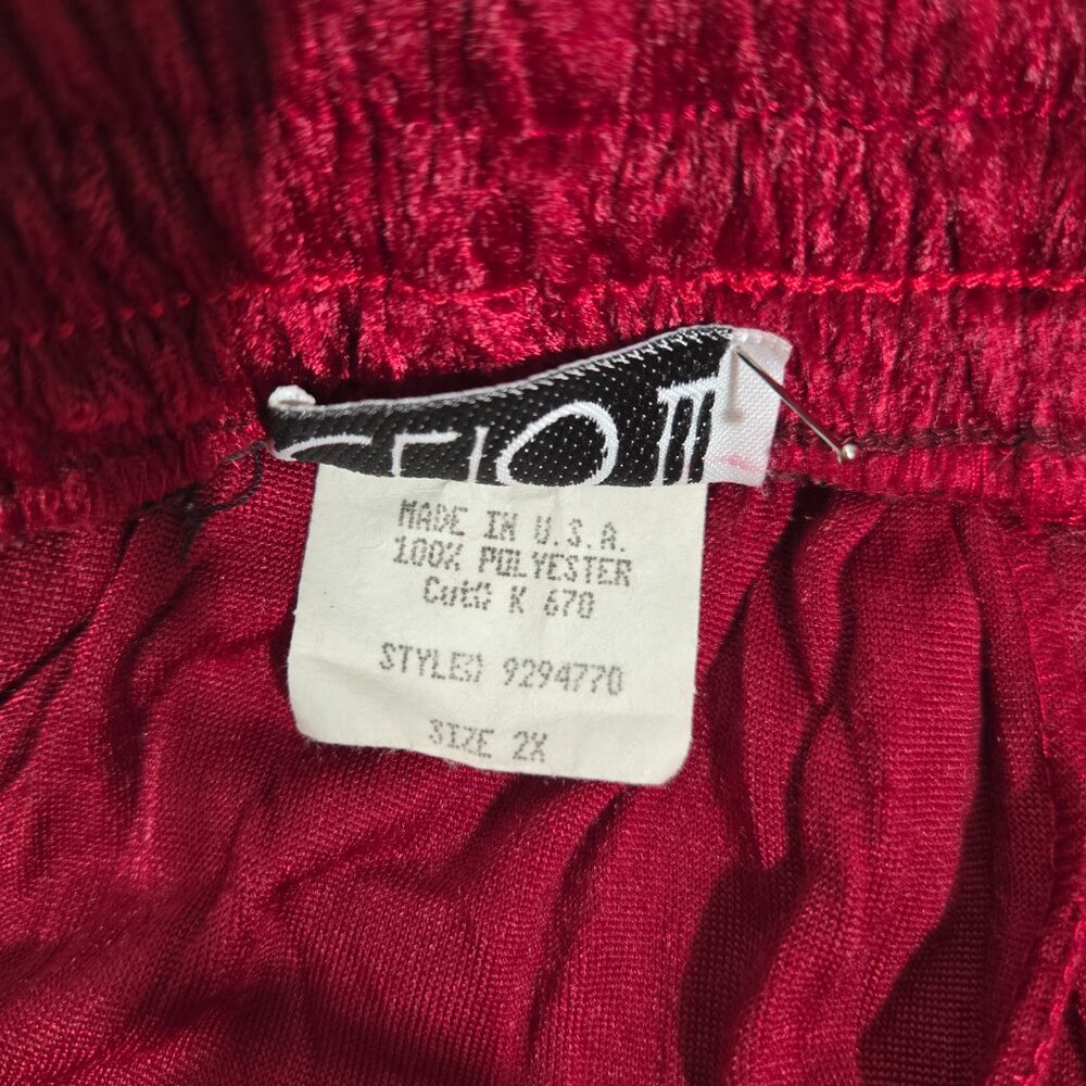 U.S.A Vintage CLIO II 80s Y2K Red Shiny Velvet Tiered Flowy Maxi Skirt Women 2X. - Picture 12 of 17
